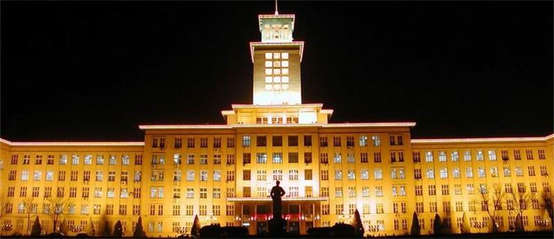 南开大学夜景