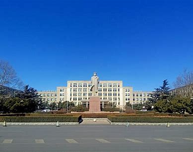 大连理工大学